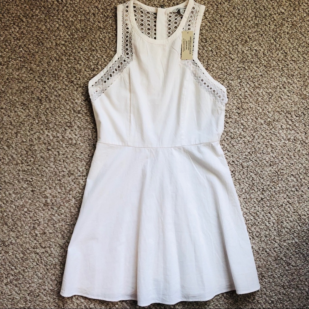 NEVER WORN AE white dress